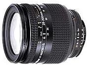 Nikon 28-200mm f / 3.5-5.6 D AF Nıkkor Zoom Objektifi