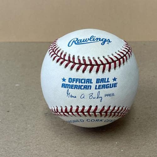 David Cone, B & E Hologram İmzalı Beyzbol Toplarıyla OAL Budig Beyzbol Otomobilini İmzaladı