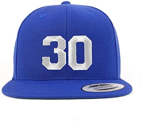Trendy Giyim Mağazası Numarası 30 Beyaz İplik İşlemeli Düz Fatura Snapback Beyzbol Şapkası